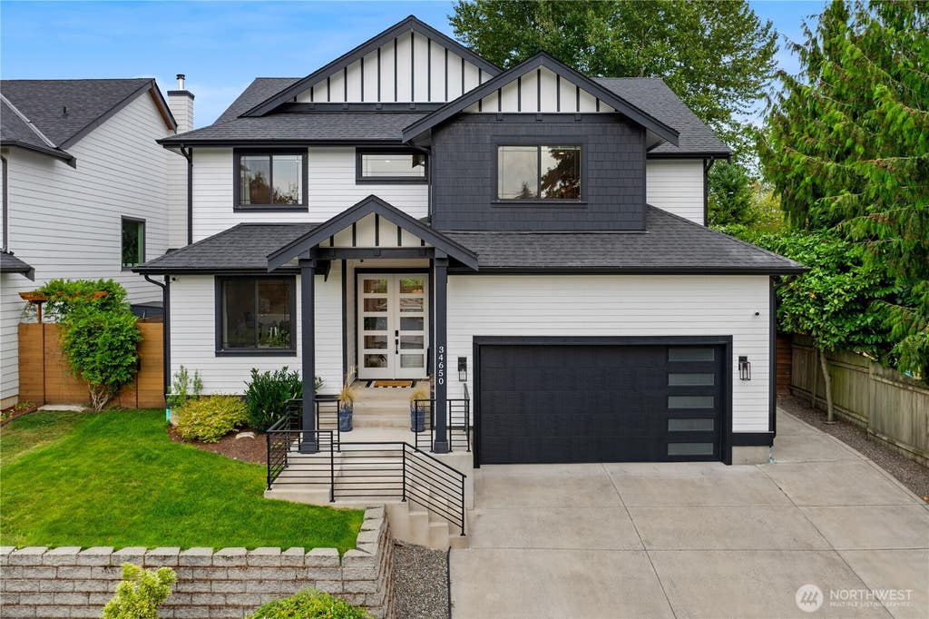 Photo of 34650 25th Avenue SW, Federal Way, WA 98023 (MLS # 2573690)