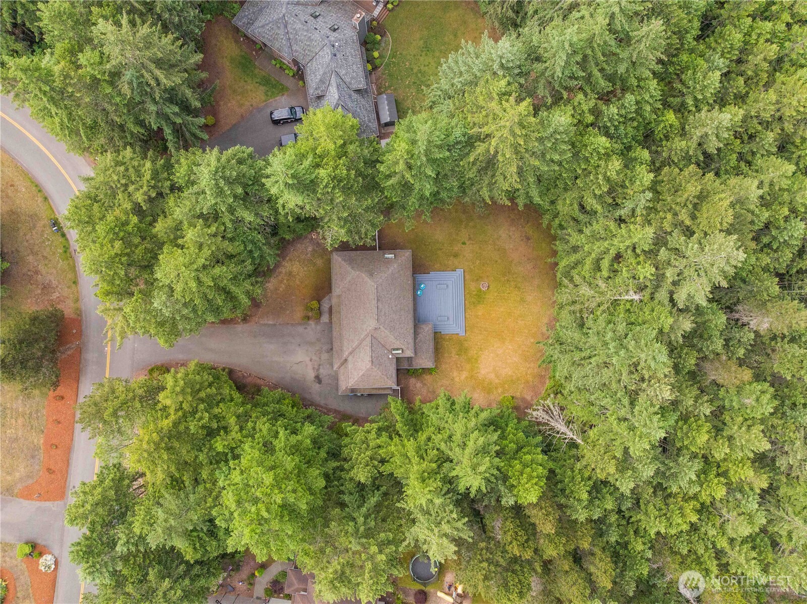 5746 NW Londonderry Loop