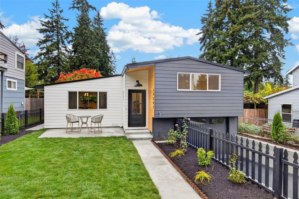 Photo of 14347 Ashworth Avenue N, Seattle, WA 98133 (MLS # 2597498)