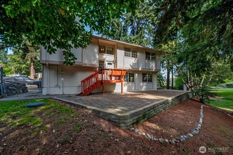 Photo of 2138 SW 305th Street, Federal Way, WA 98023 (MLS # 2589768)