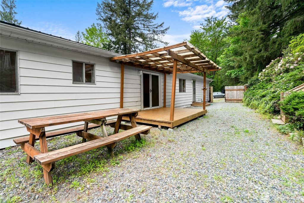 Photo of 26828 NE Ames Lake Road, Redmond, WA 98053 (MLS # 2520917)