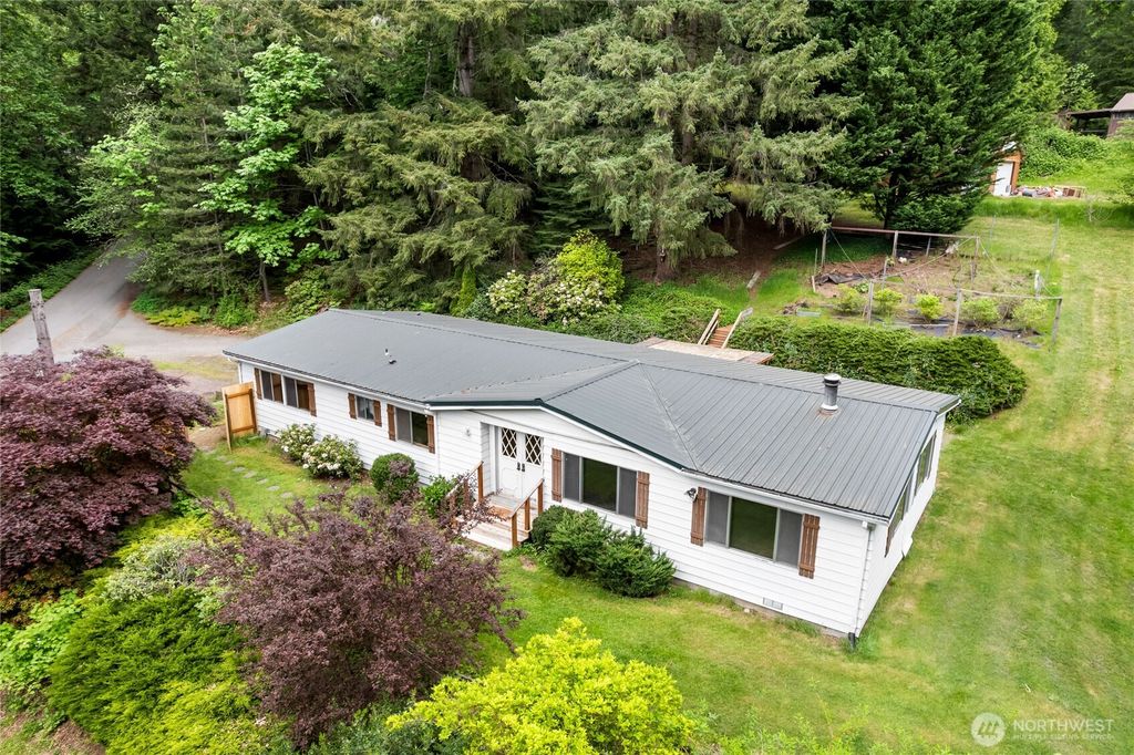 Photo of 26828 NE Ames Lake Road, Redmond, WA 98053 (MLS # 2520917)