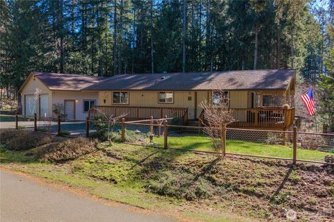 Photo of 161 N Duckabush Loop, Hoodsport, WA 98548 (MLS # 2498401)