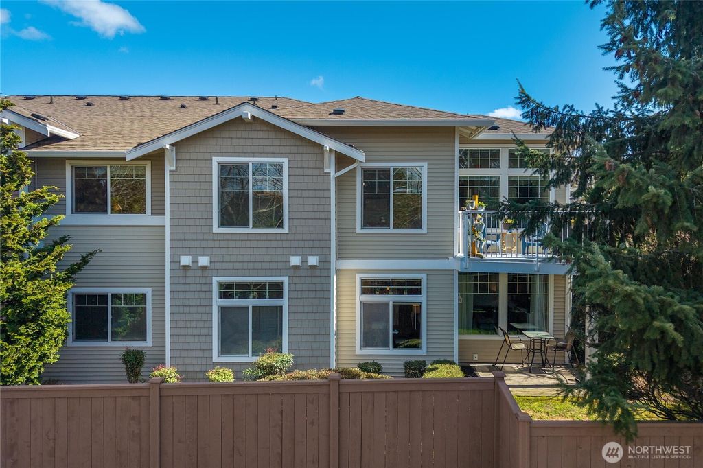 Photo of 6443 Hazel Avenue SE #B5, Auburn, WA 98092 (MLS # 2501018)