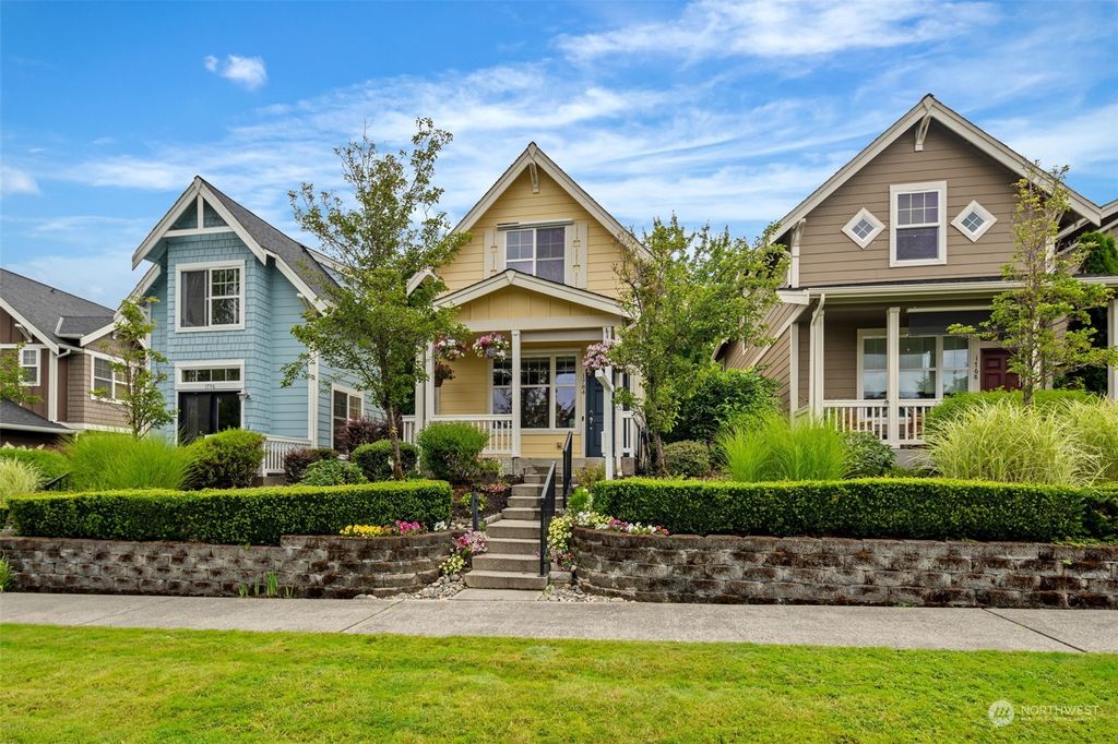 Photo of 1784 NE 26th Walk Walk NE, Issaquah, WA 98029 (MLS # 2280885)