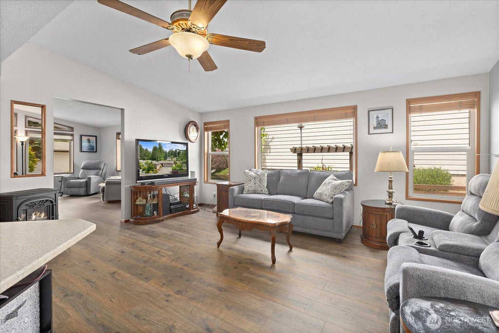 Photo of 24201 8th Place W, Bothell, WA 98021 (MLS # 2531775)