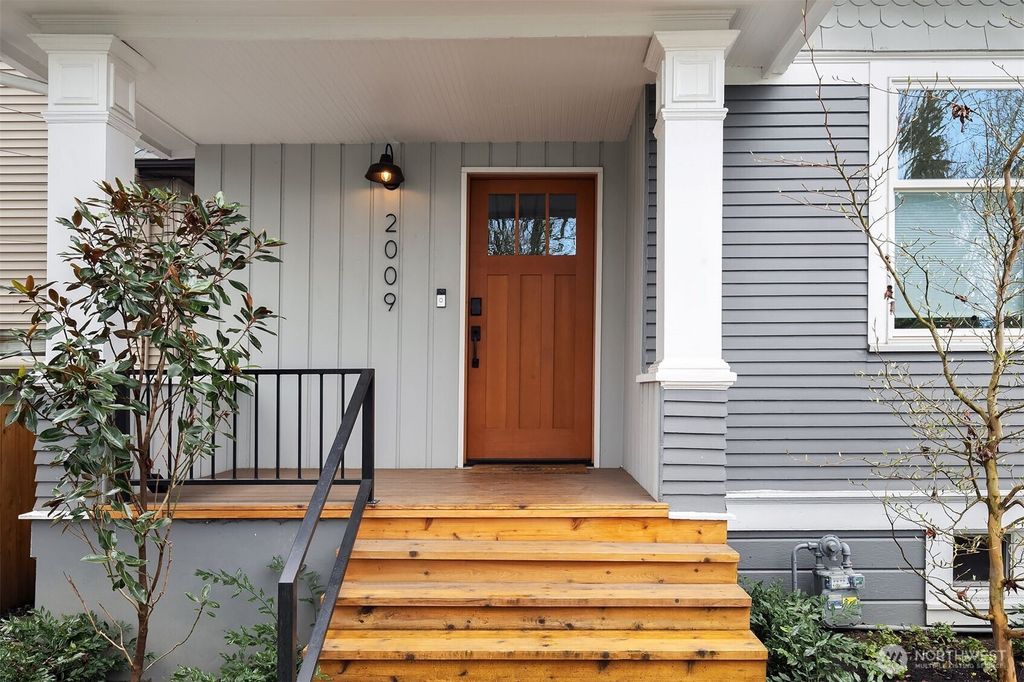 Photo of 2009 E John Street, Seattle, WA 98112 (MLS # 2518721)