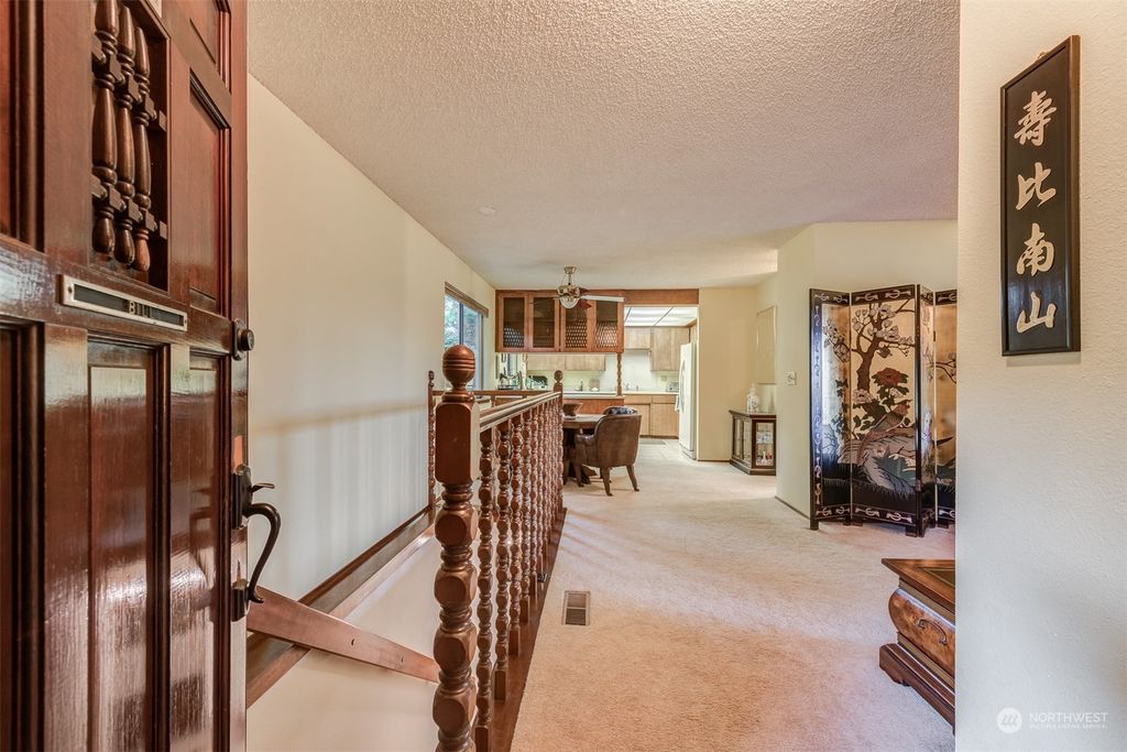 Photo of 10610 Glen Acres Drive S, Seattle, WA 98168 (MLS # 2024211)