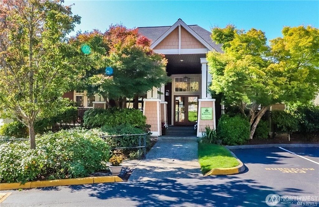 Photo of 15026 40th Avenue W #8-202, Lynnwood, WA 98087 (MLS # 2347132)