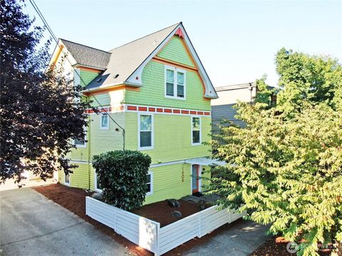 Photo of 1609 E Columbia Street, Seattle, WA 98122 (MLS # 2499653)
