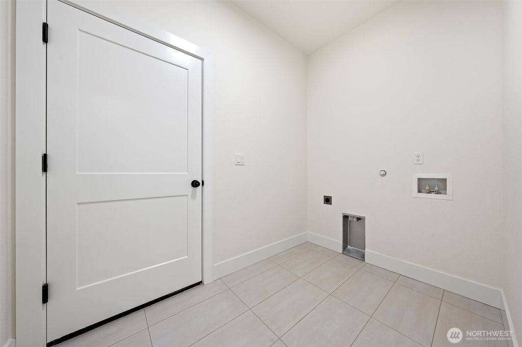 Photo of 721 O Street NE, Quincy, WA 98848 (MLS # 2457683)