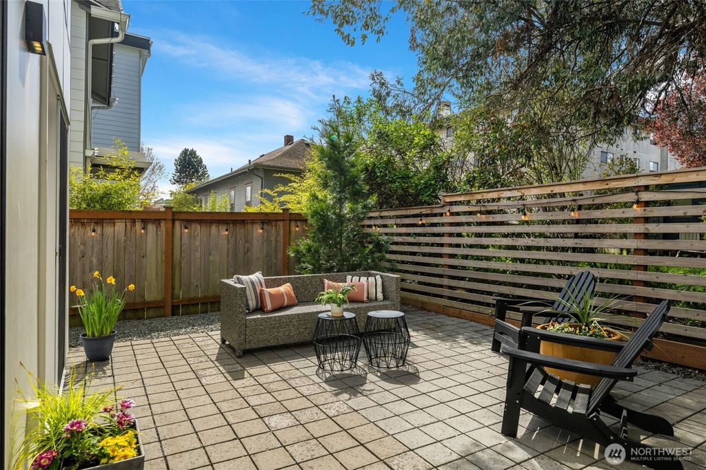 Photo of 3045 NW 65th Street, Seattle, WA 98117 (MLS # 2358322)