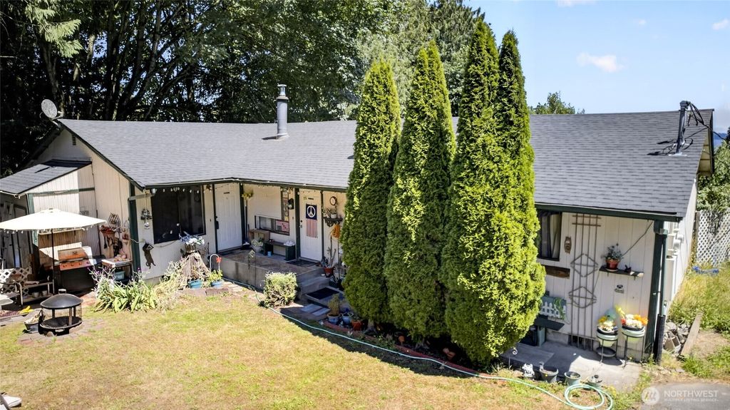 Photo of 7655 E Karen Lane, Port Orchard, WA 98366 (MLS # 2555639)