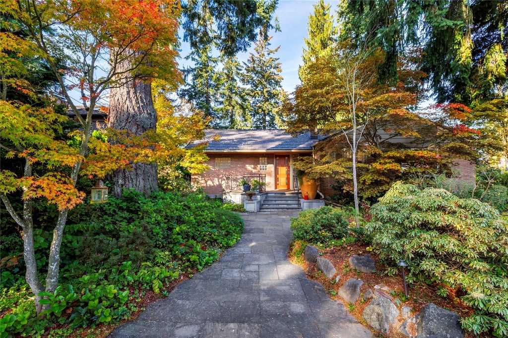 Photo of 12051 4th Avenue NW, Seattle, WA 98177 (MLS # 2593042)