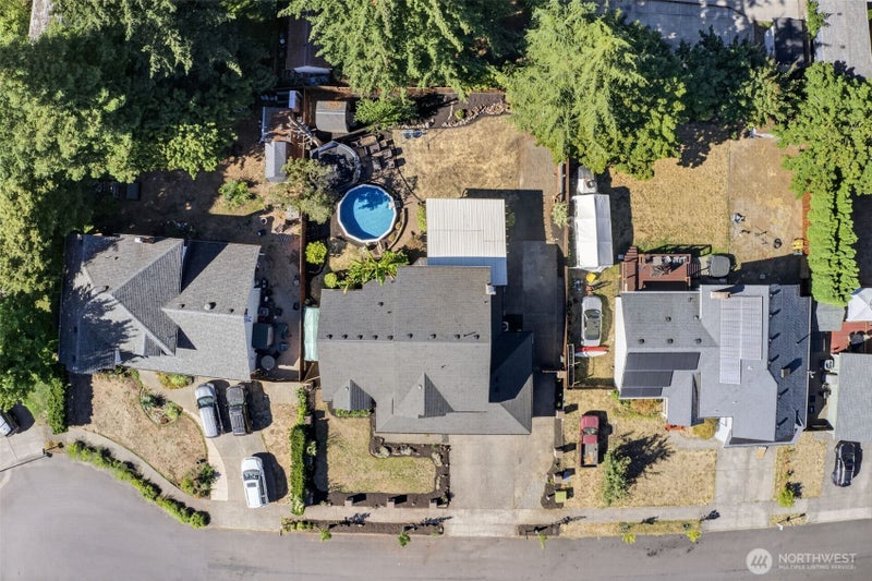 14002 NE 7th Circle
