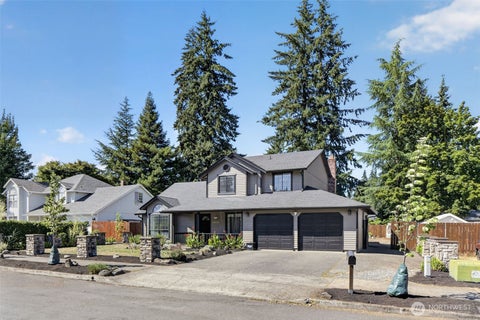 Photo of 14002 NE 7th Circle, Vancouver, WA 98684 (MLS # 2567934)