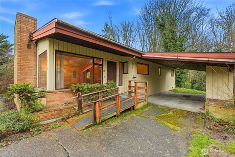 Photo of 10012 8th Avenue NW, Seattle, WA 98177 (MLS # 2468142)