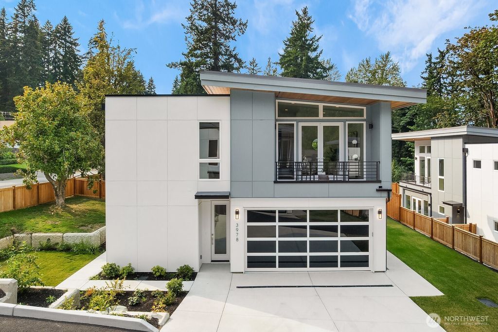 Photo of 3978 162nd Place SE, Bellevue, WA 98006 (MLS # 2425114)