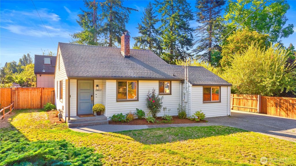 Photo of 10037 13th Avenue NW, Seattle, WA 98117 (MLS # 2432436)