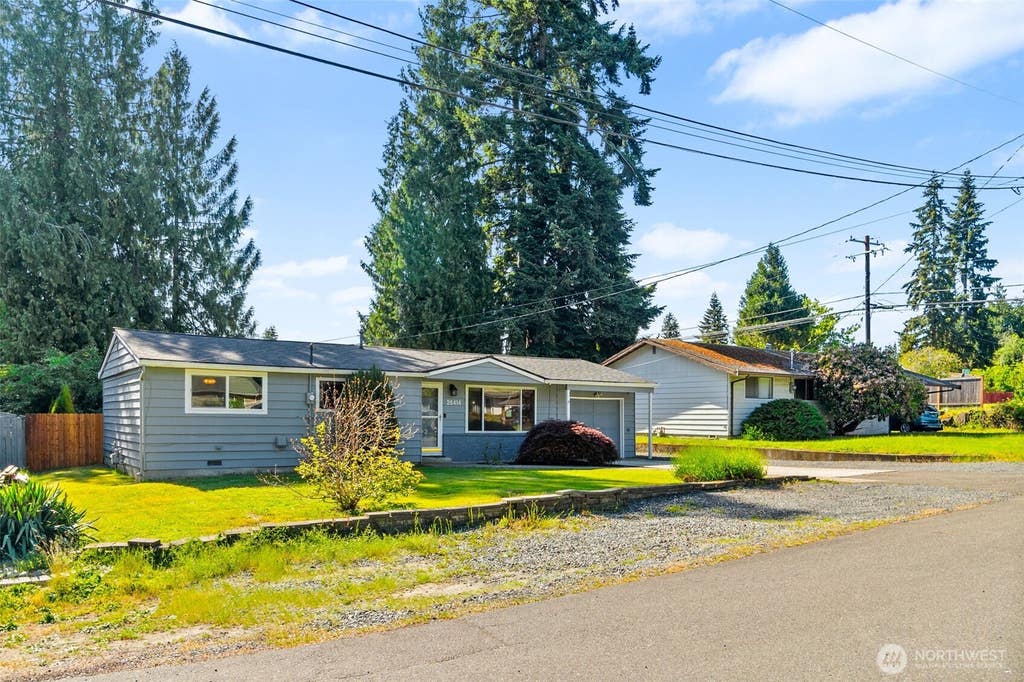 Photo of 20414 20th Place W, Lynnwood, WA 98036 (MLS # 2533983)