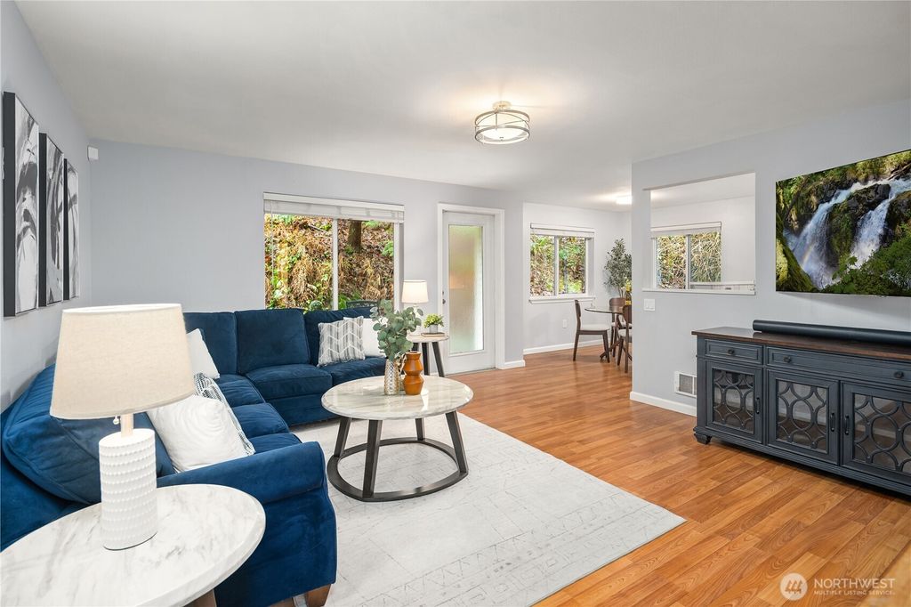 Photo of 595 Newport Way NW #A2, Issaquah, WA 98027 (MLS # 2467408)