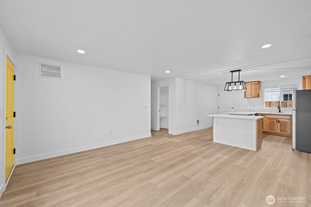 Photo of 405 E K Street, Shelton, WA 98584 (MLS # 2468711)