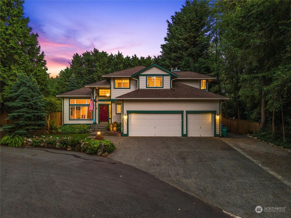Photo of 3237 S 312th Street, Auburn, WA 98001 (MLS # 2262593)