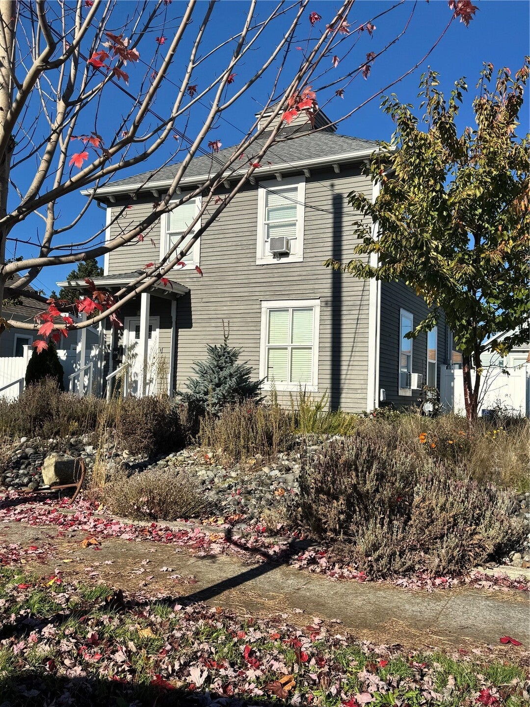 1202 5th Street