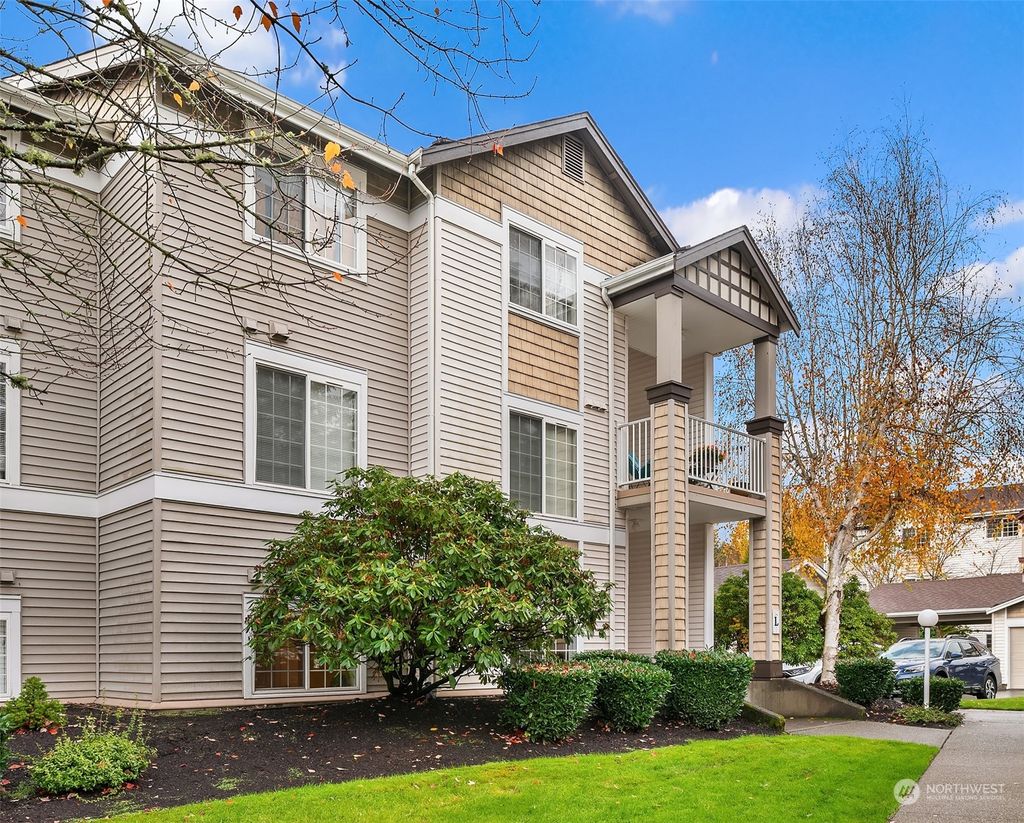 Photo of 25235 SE Klahanie Boulevard #L104, Sammamish, WA 98029 (MLS # 2310756)