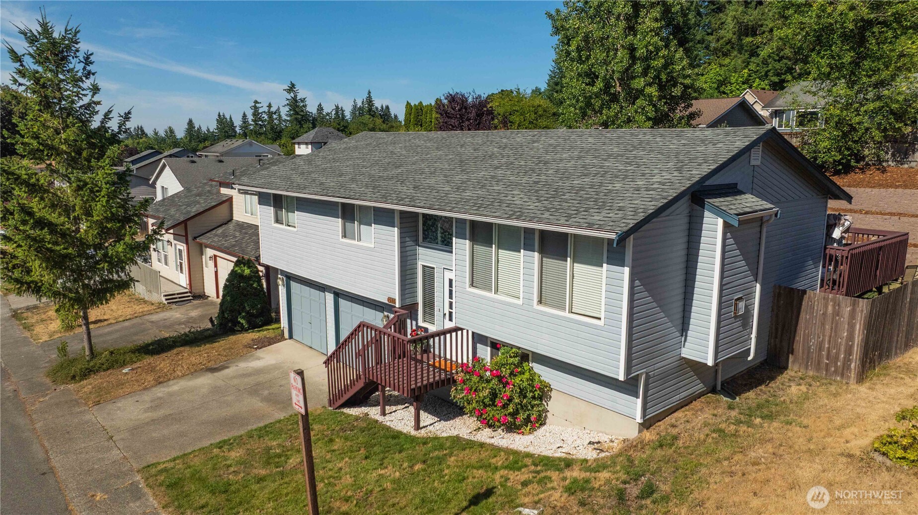 1985 Snowridge Avenue