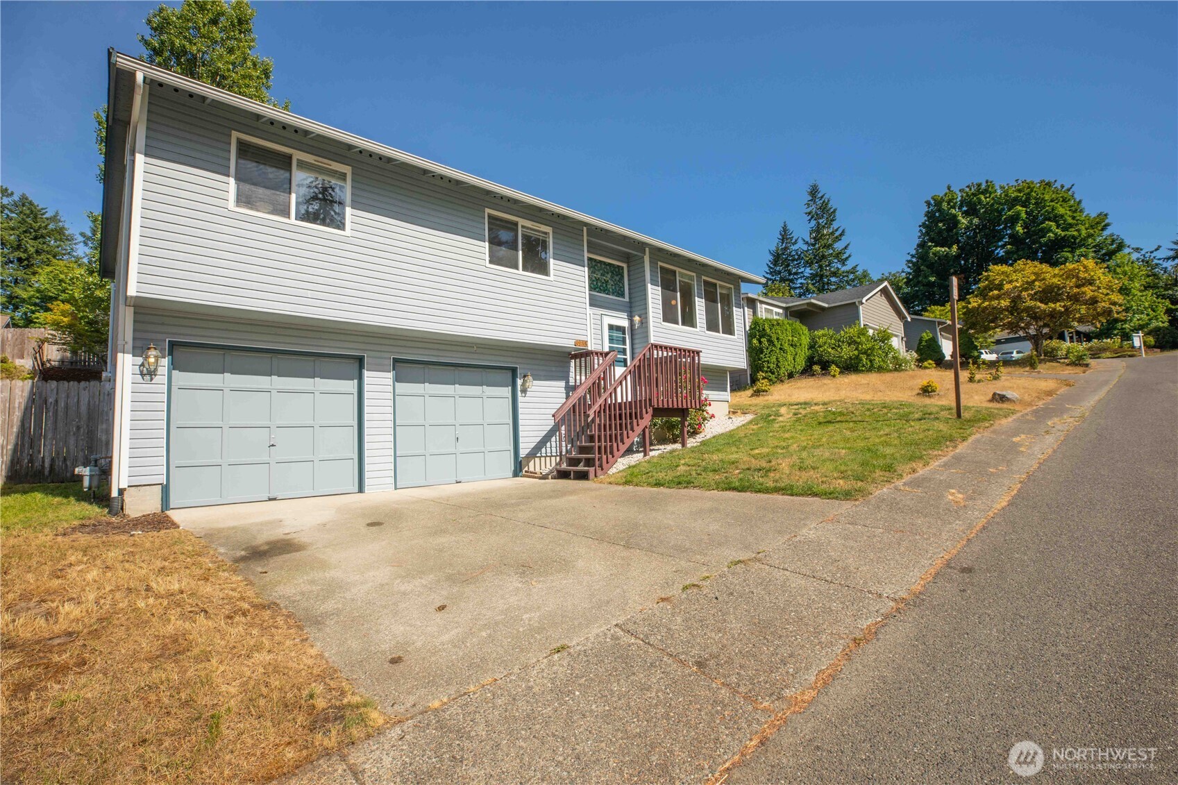 1985 Snowridge Avenue