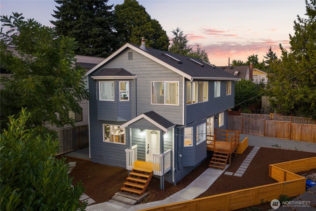 Photo of 4812 33rd Avenue NE, Seattle, WA 98105 (MLS # 2465312)