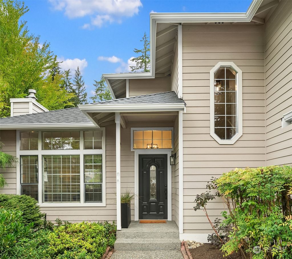 Photo of 16833 17th Drive SE, Mill Creek, WA 98012 (MLS # 2286384)