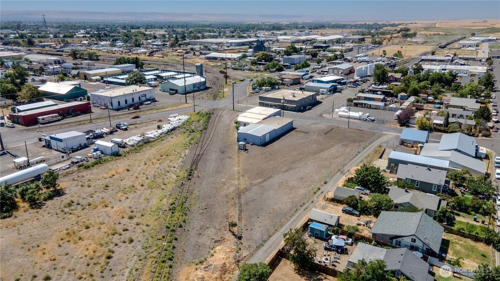 Photo of 0 N 9th Street, Walla Walla, WA 99362 (MLS # 2463157)