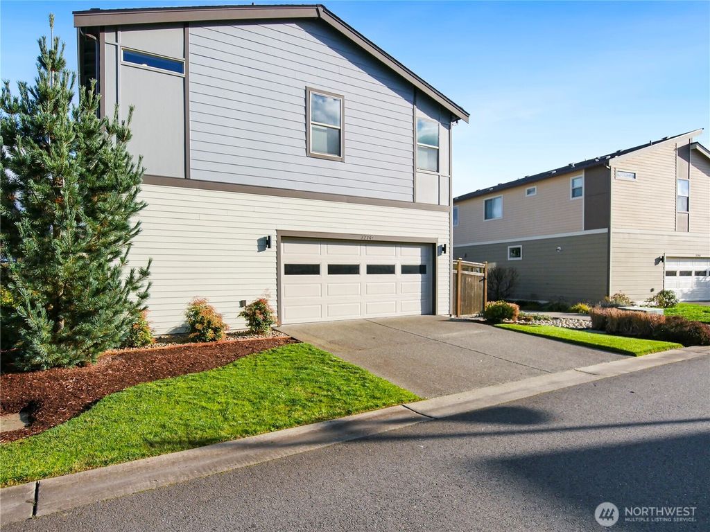 Photo of 32749 Maple Avenue SE, Black Diamond, WA 98010 (MLS # 2480784)