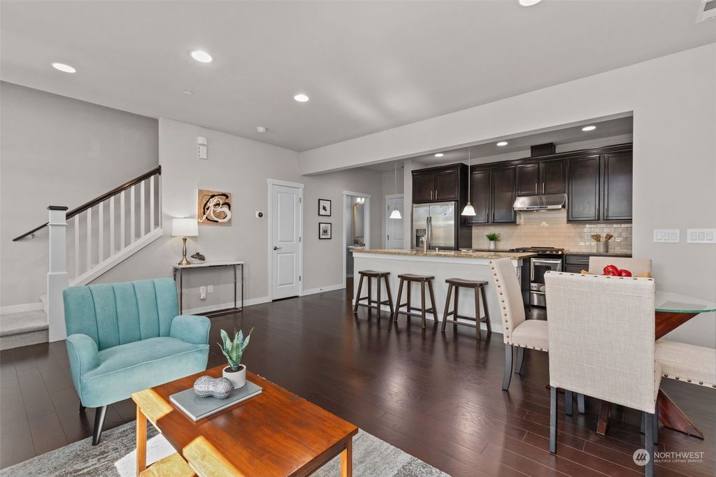Photo of 1385 NE Hickory Lane #29, Issaquah, WA 98029 (MLS # 2271723)
