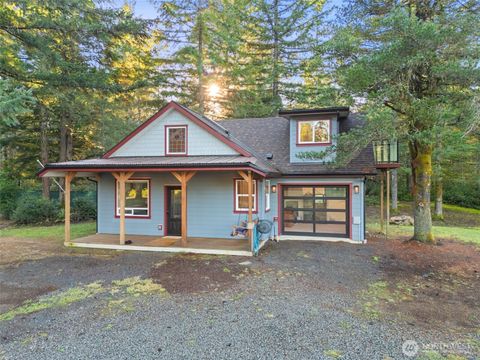 Photo of 641 E Hyland Drive, Union, WA 98592 (MLS # 2469776)