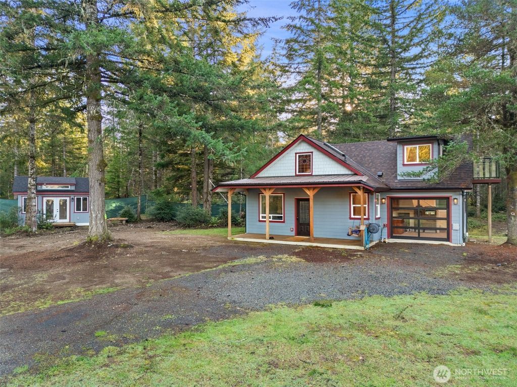 Photo of 641 E Hyland Drive, Union, WA 98592 (MLS # 2469776)