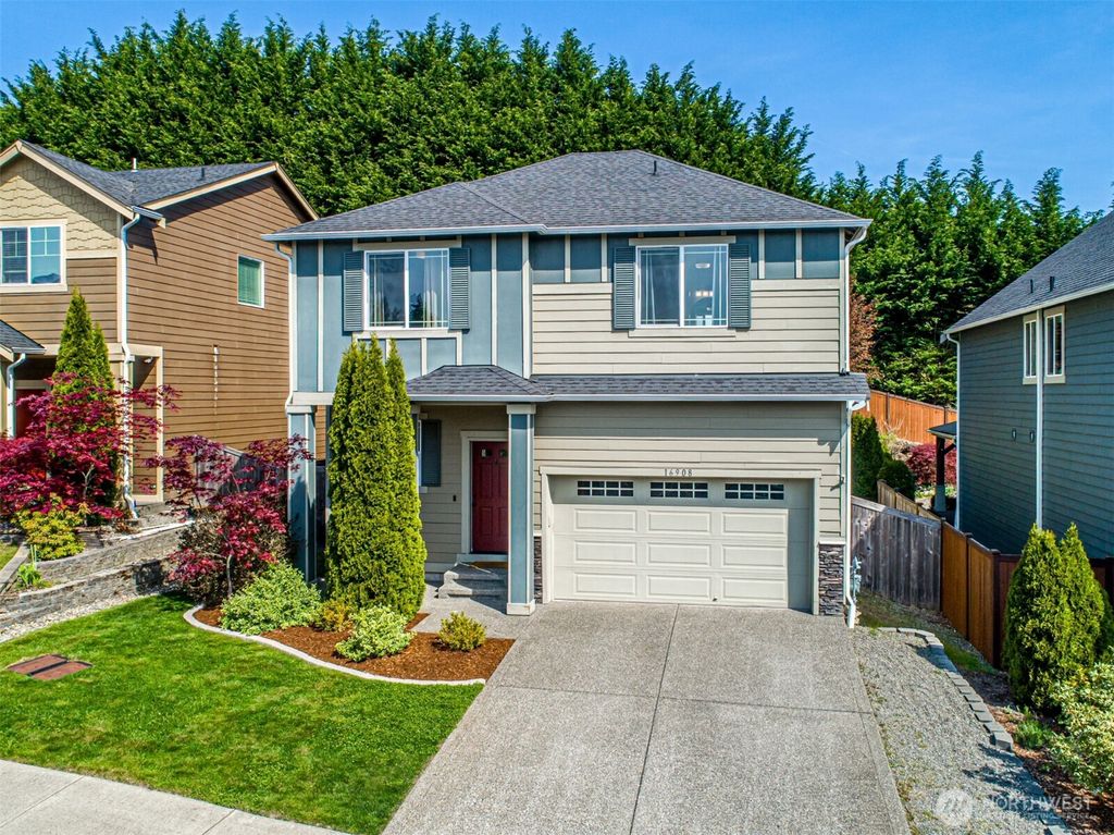 Photo of 16908 SE 259th Street, Covington, WA 98042 (MLS # 2369010)