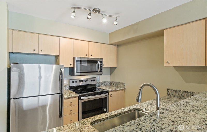 2818 Grand Ave B502
