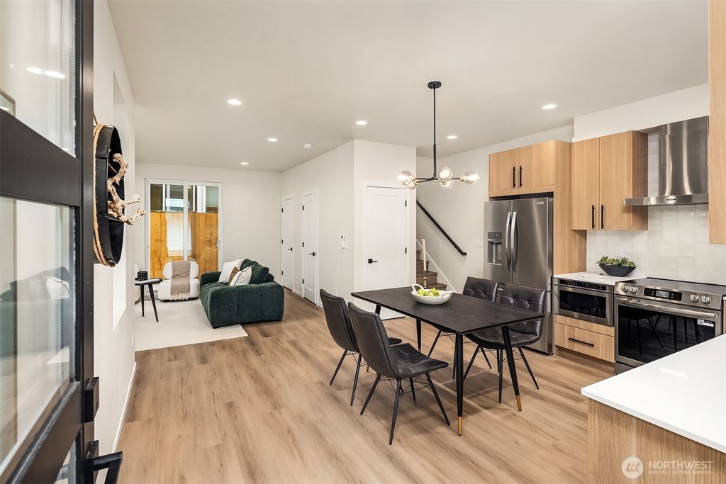 Photo of 1514 NW 63rd Street #B, Seattle, WA 98107 (MLS # 2456207)