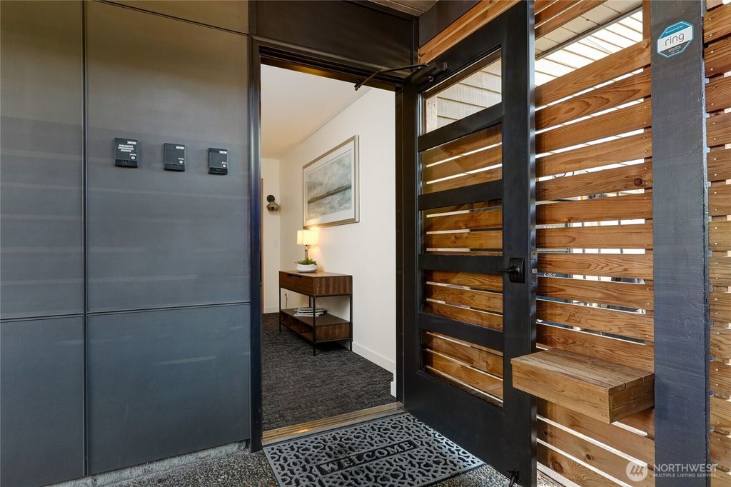 Photo of 2325 W Plymouth Street, Seattle, WA 98199 (MLS # 2426491)