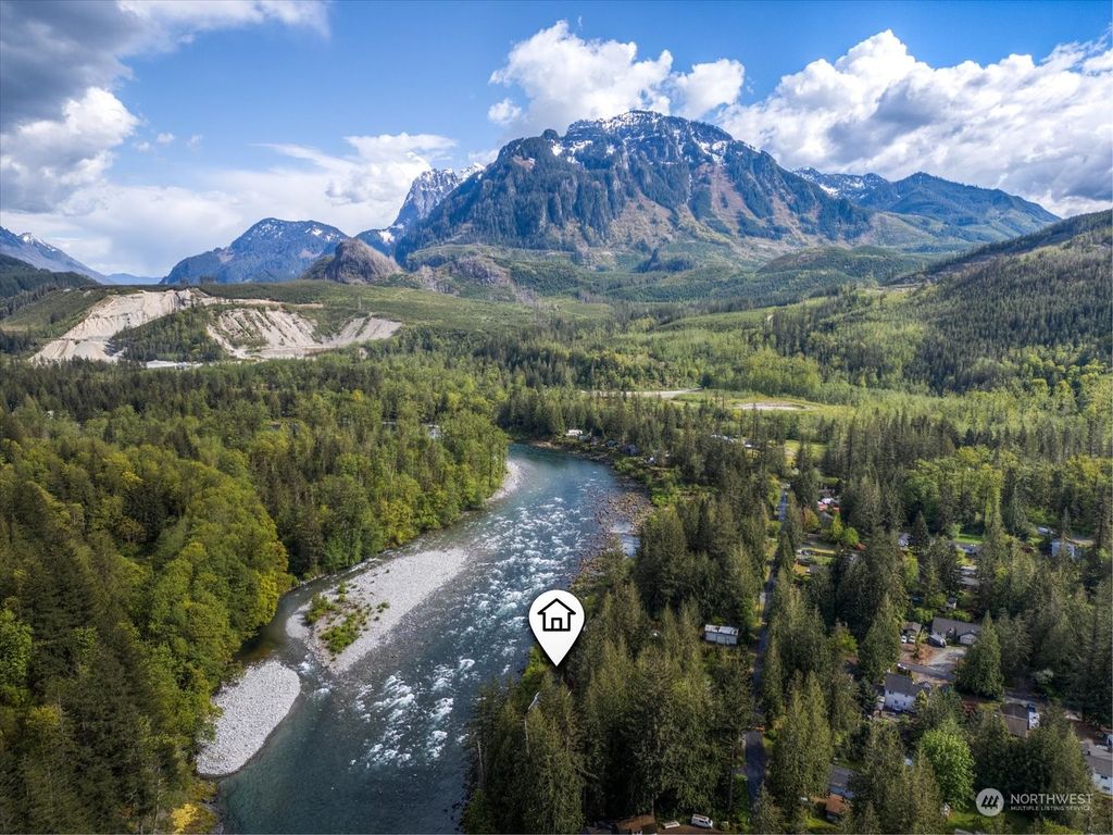 Photo of 17533 433rd Avenue SE, Gold Bar, WA 98251 (MLS # 2232841)