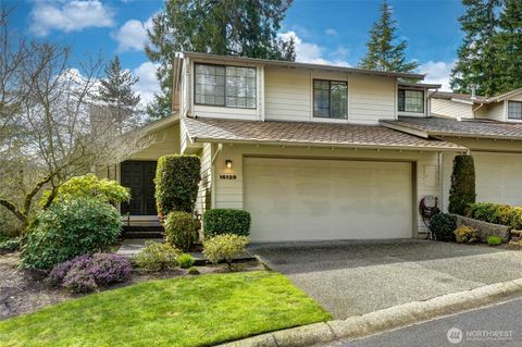 Photo of 16125 SE 33rd Circle, Bellevue, WA 98008 (MLS # 2503322)