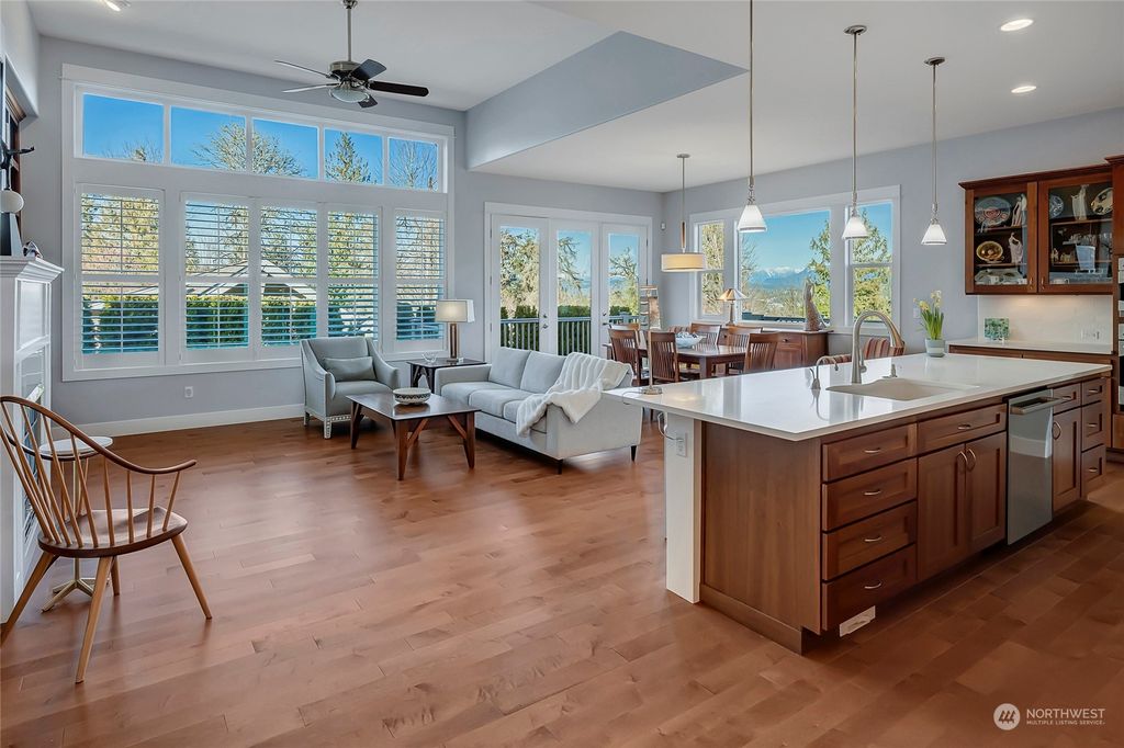 Photo of 23872 NE 126th Place, Redmond, WA 98053 (MLS # 2208444)