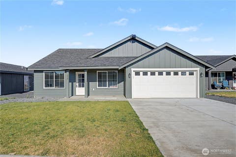 Photo of 238 Parkside Pl PL, Ephrata, WA 98823 (MLS # 2560490)