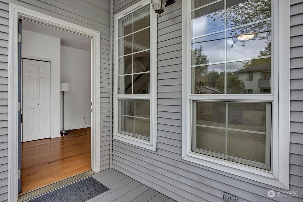 Photo of 788 2nd Avenue NW #788, Issaquah, WA 98027 (MLS # 2239568)