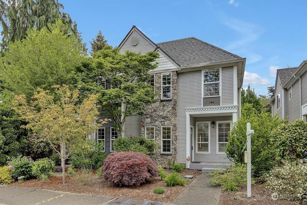Photo of 788 2nd Avenue NW #788, Issaquah, WA 98027 (MLS # 2239568)