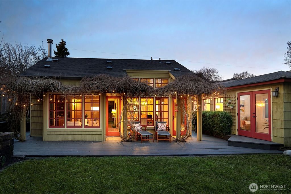 Photo of 2843 NW 63rd Street, Seattle, WA 98107 (MLS # 2333751)