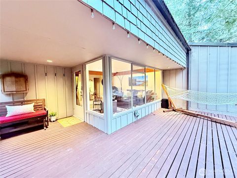 Photo of 741 E Promontory Road, Shelton, WA 98584 (MLS # 2488033)